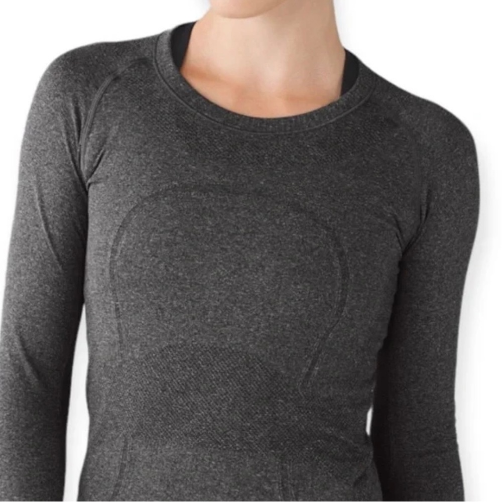 Lululemon Swiftly Tech Long Sleeve Crew